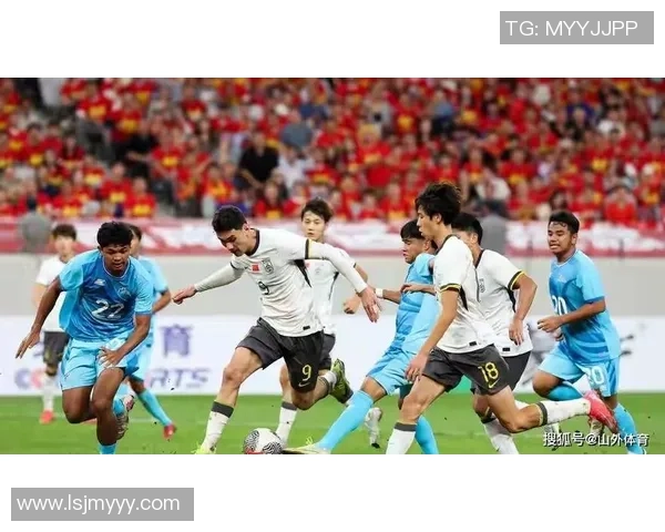中国世预赛对阵伊朗的精彩对决结果揭晓引发球迷热议
