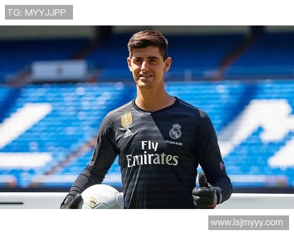 库尔图瓦的辉煌之路：从青涩少年到世界顶级门将的传奇旅程